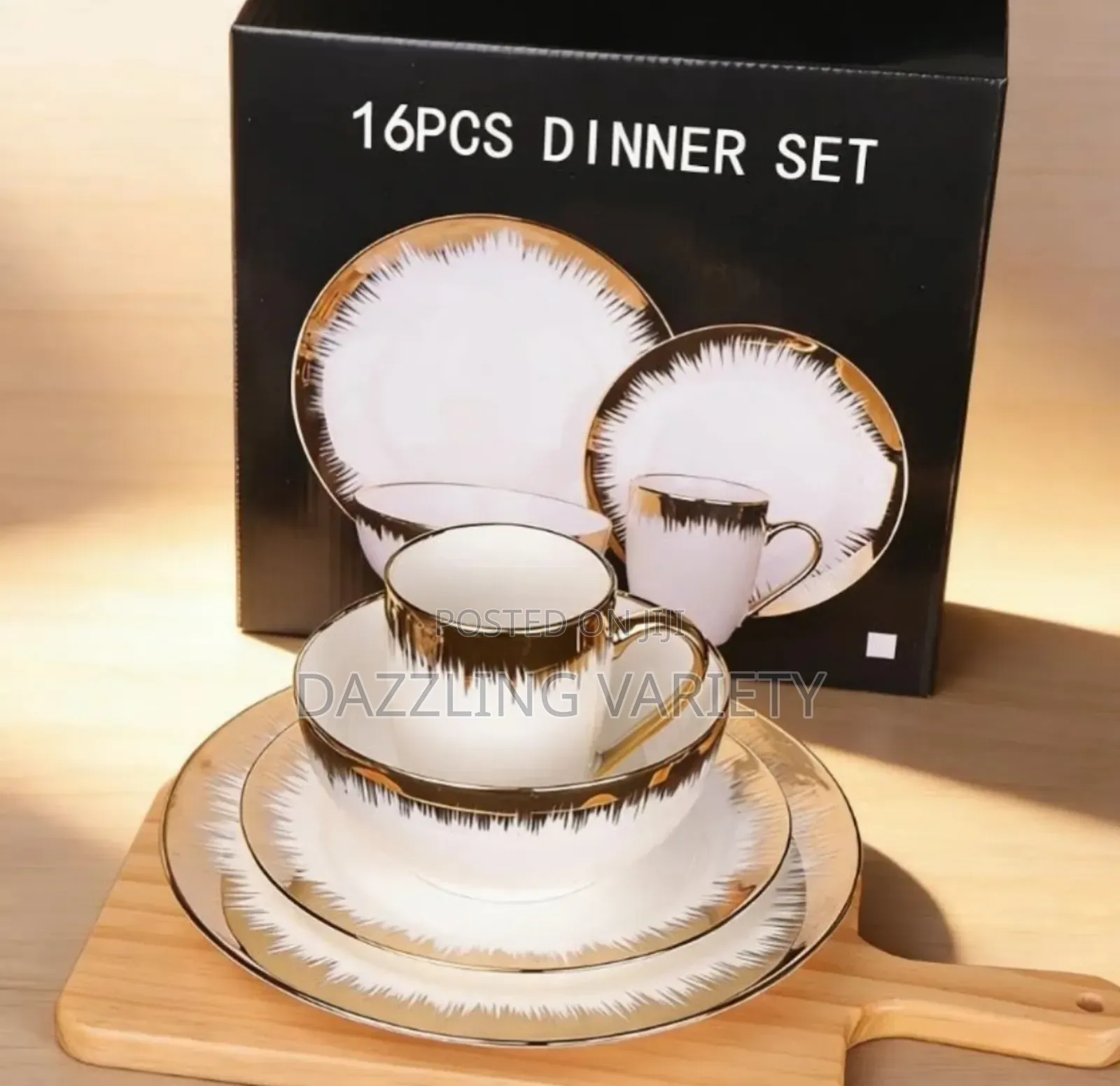16pcs Luxury Fine Ceramic Dinner Set - White and Gold Rim