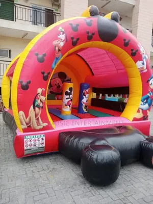 Clean Bouncing Castle For Rentals