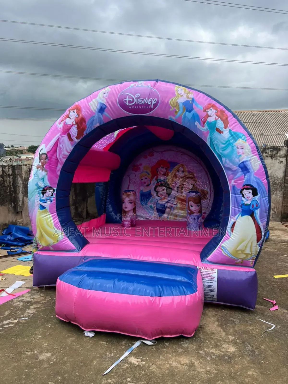 Clean Bouncing Castle For Rentals