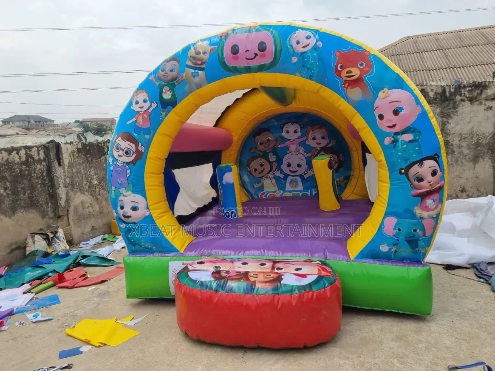 Clean Bouncing Castle For Rentals