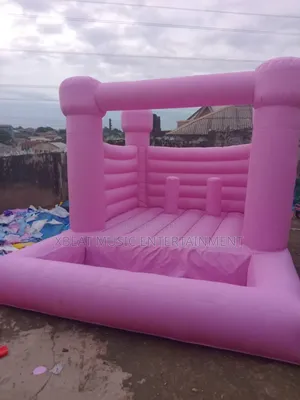 Clean Bouncing Castle For Rentals