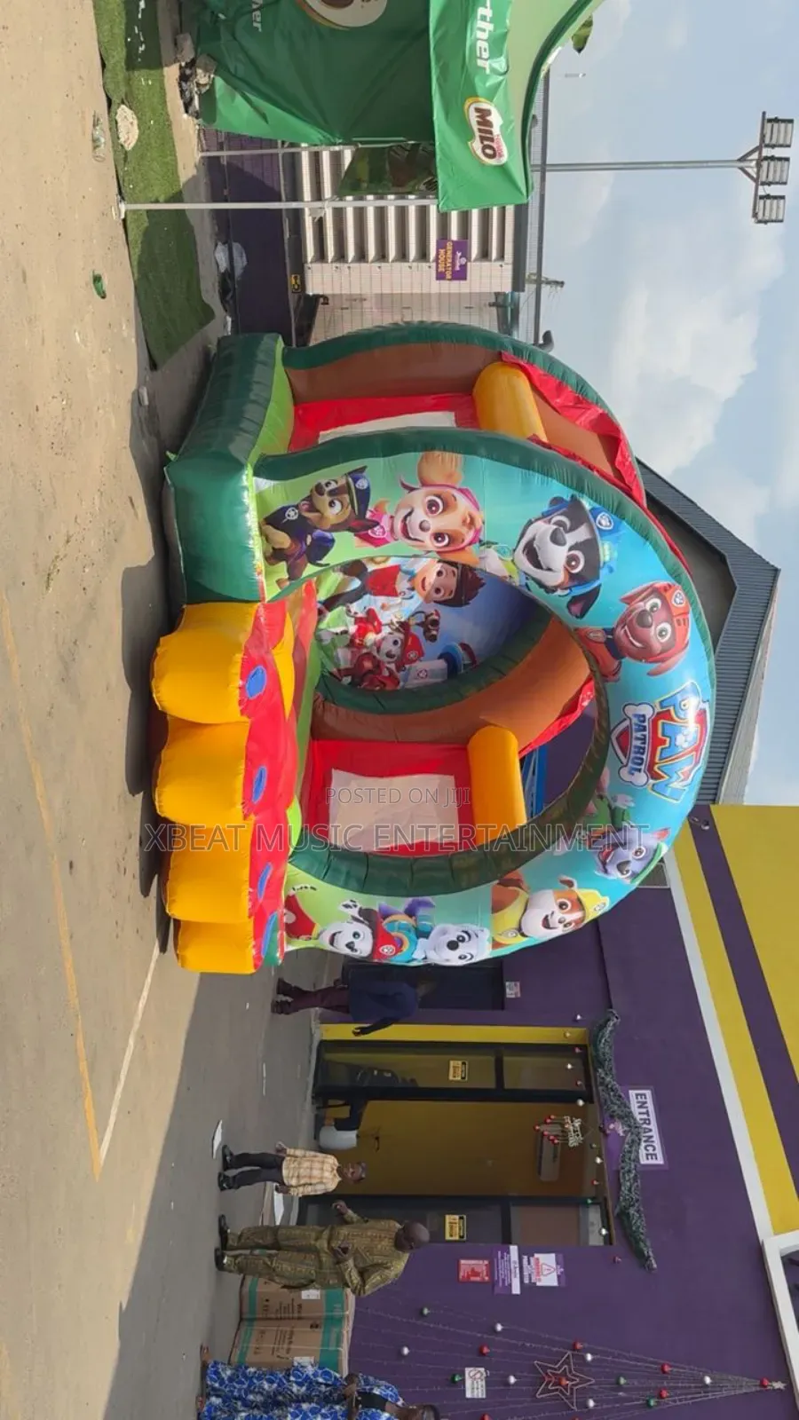 Clean Bouncing Castle For Rentals