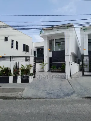 5bdrm Duplex in Royal Prime, Chevron for sale