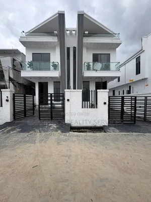 4bdrm Duplex in Off Lekki-Epe Expressway for sale