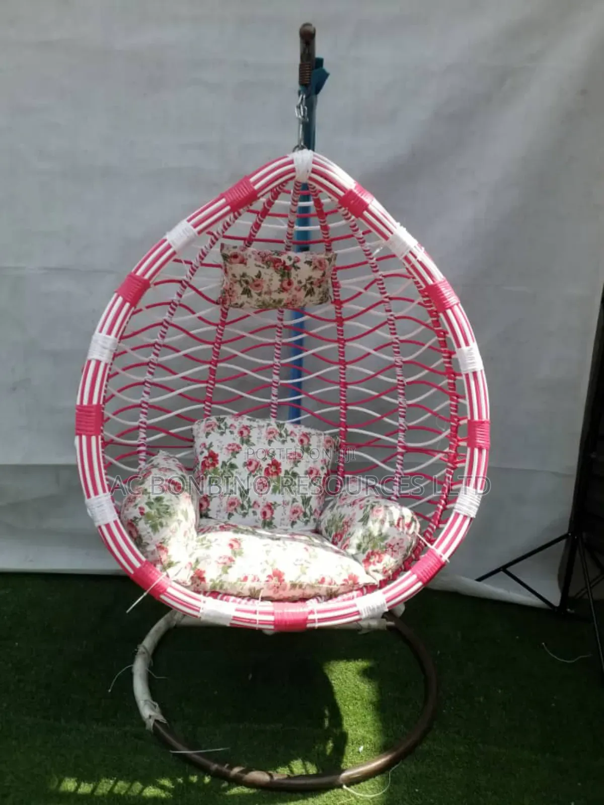 Swung Chair
