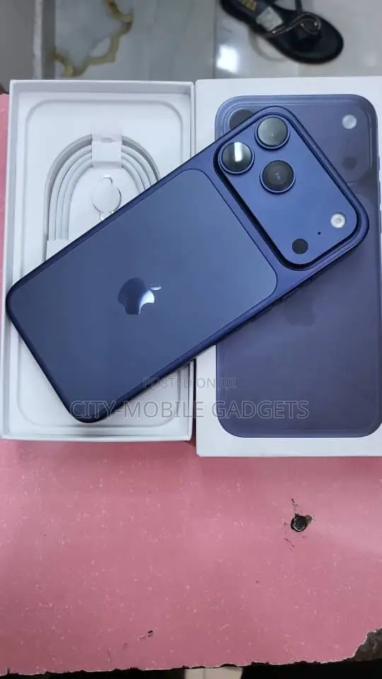New Apple iPhone 17 Pro Max 1 TB Blue