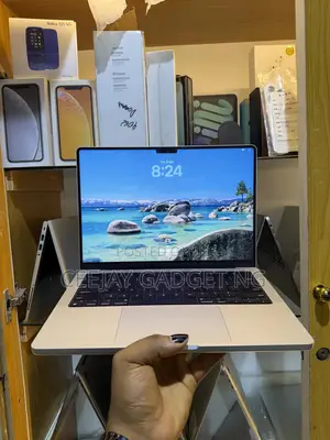 Laptop Apple MacBook Pro 2024 M4 14-inch 16GB Apple M4 SSD 512GB