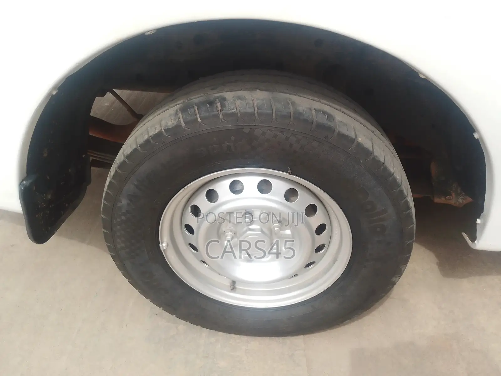 Mitsubishi L200 2016 White