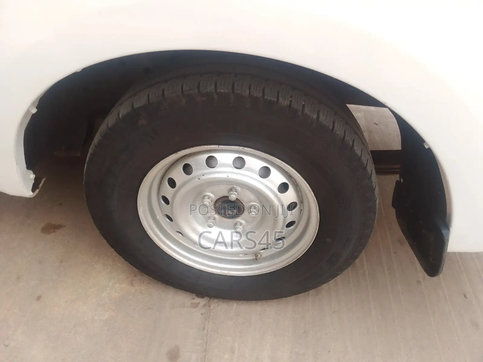Mitsubishi L200 2016 White