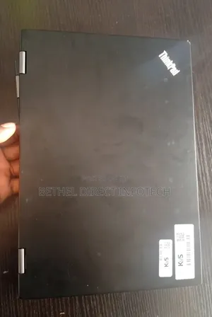 Laptop Lenovo ThinkPad Yoga 8GB Intel Core i3 SSD 256GB