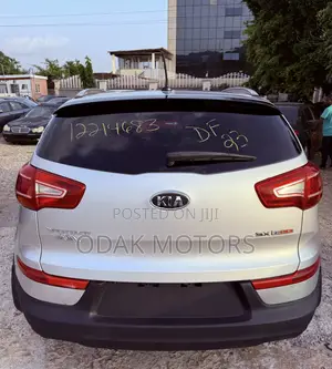 Kia Sportage SX 4dr SUV AWD (2.0L 4cyl 6A) 2011 Silver