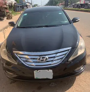 Hyundai Sonata 2012 Black