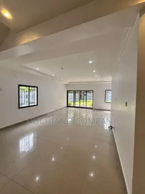 4bdrm Duplex in Vgc Estate for sale
