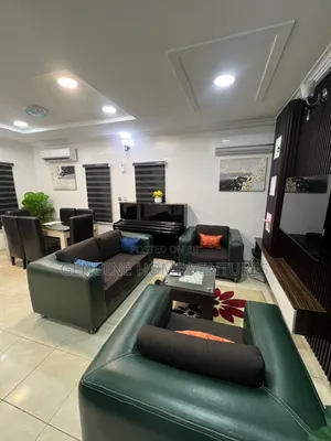 Furnished 4bdrm Apartment in Mende for rent