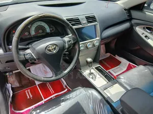 Toyota Camry SE 4dr Sedan (2.5L 4cyl 6A) 2011 Silver
