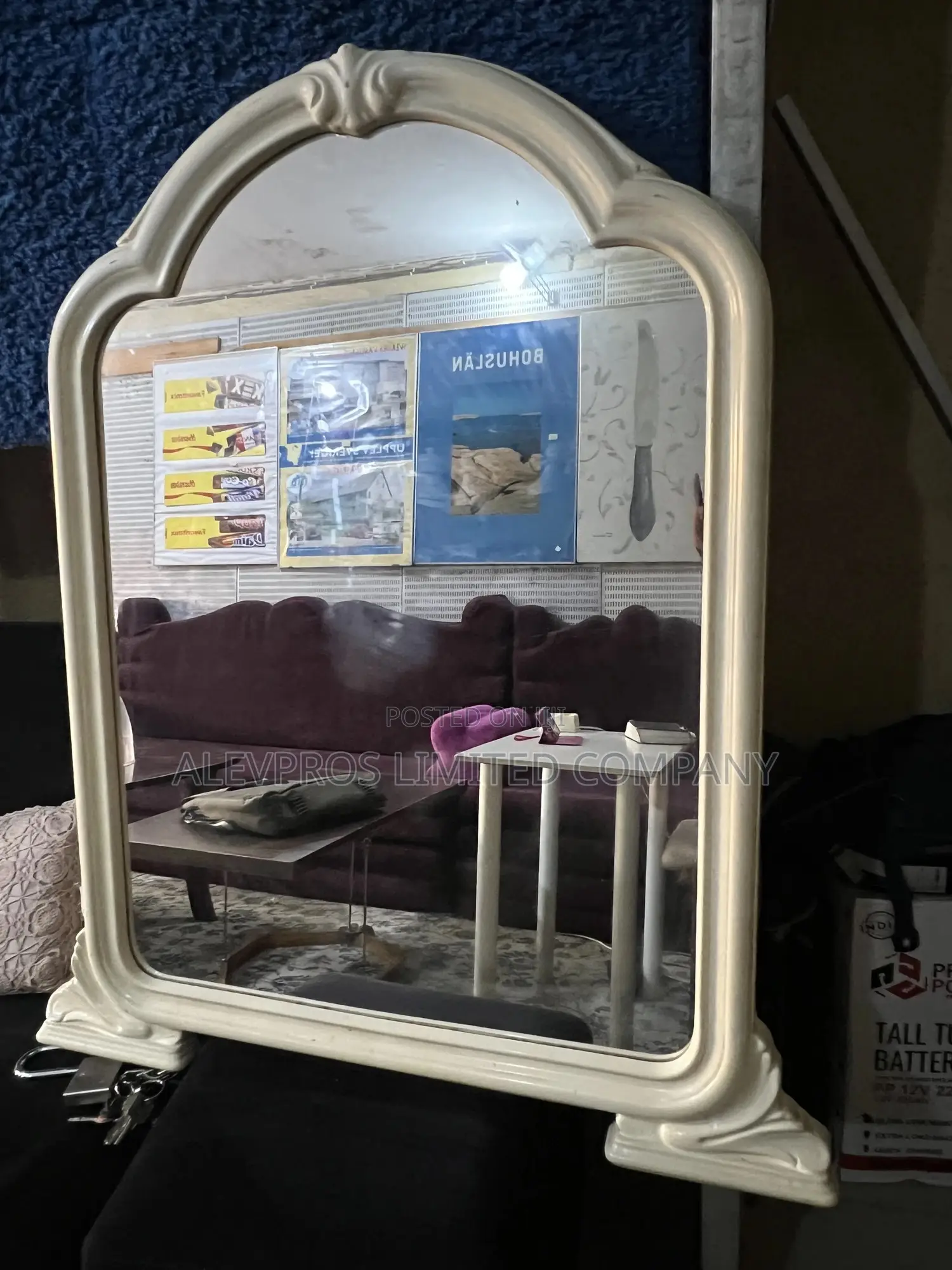 Foreign Used Statement Minimalist Mirrors