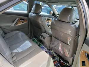 Toyota Camry XLE 4dr Sedan (2.4 4cyl 5A) 2008 Green
