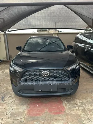 New Toyota Corolla Cross 2025 Black