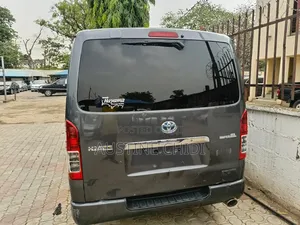 Toyota HiAce 2012 Grey