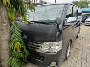 Toyota HiAce 2012 Grey