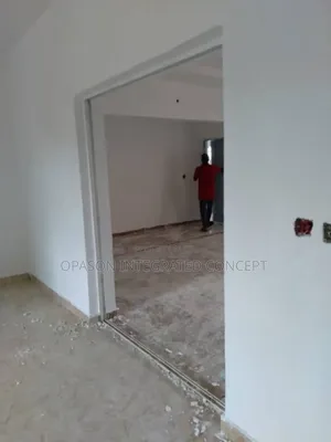 We Do A Professional And Perfect Screeding Work