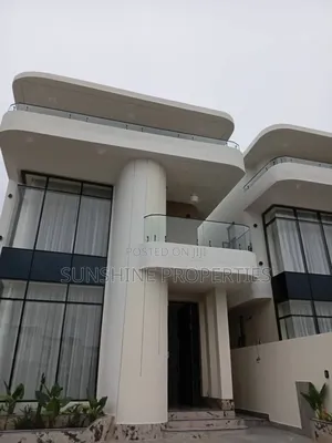 5bdrm Duplex in Lekki Expressway for sale
