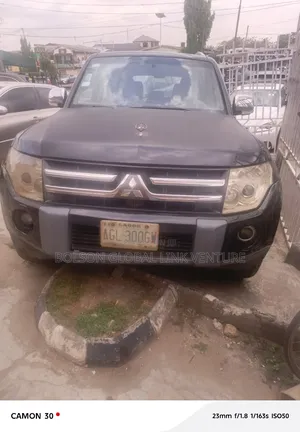 Mitsubishi Pajero 3.5 V6 GDI Elegance Automatic 2008 Black