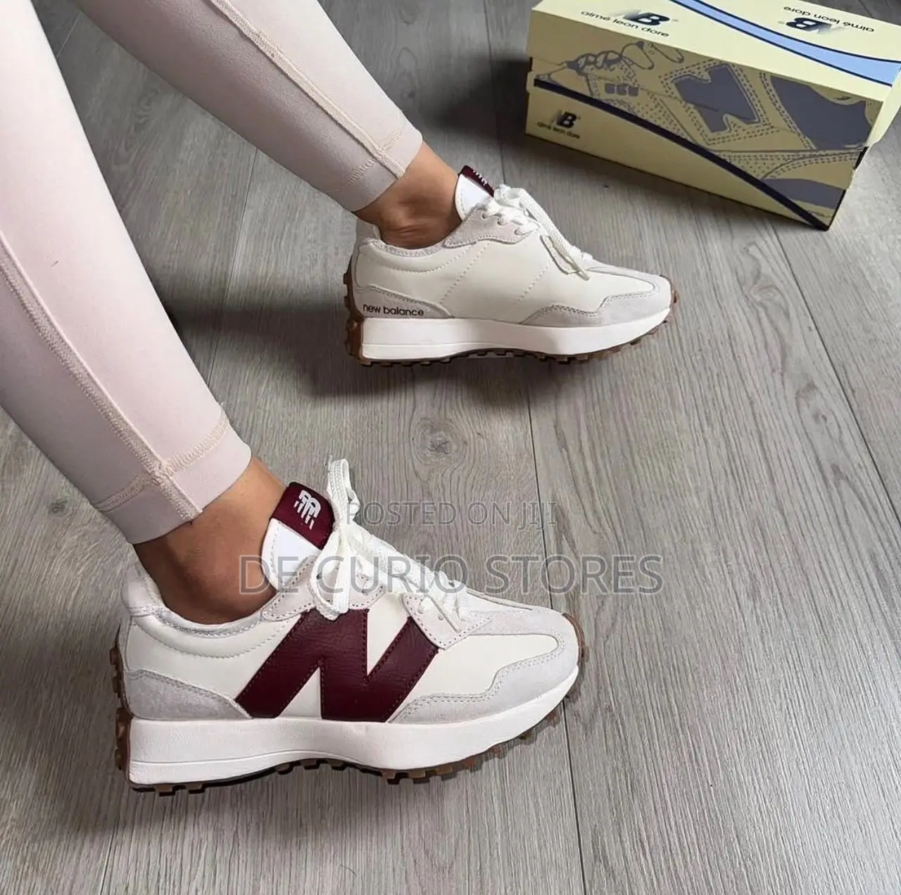 New Balance 327