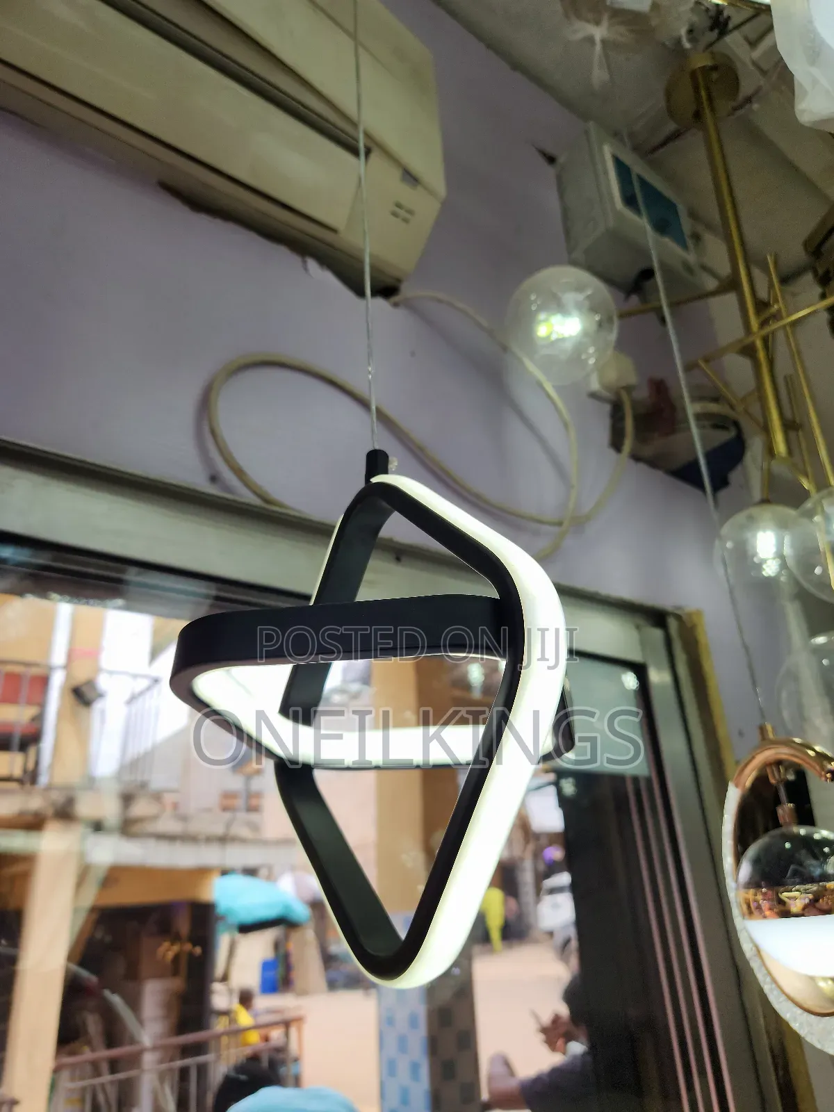 Single Drop Light