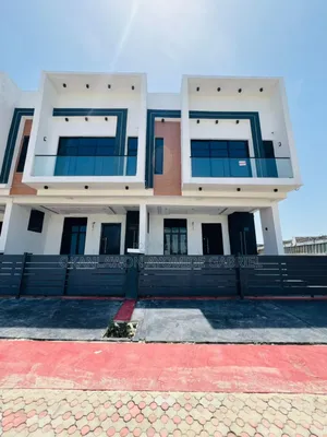 3bdrm House in Ikota for sale