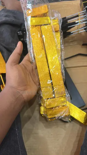 Gold Hangers With Clips