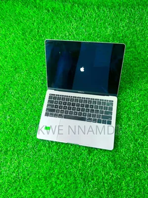 Laptop Apple MacBook 2015 8GB Intel Core i5 SSD 256GB
