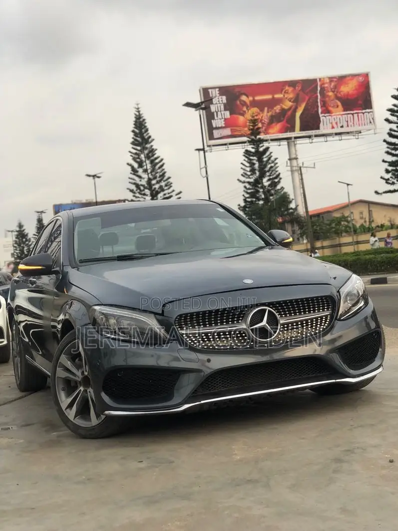 Mercedes-Benz C300 2015 Gray