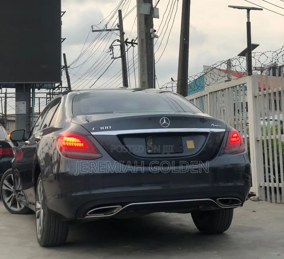 Mercedes-Benz C300 2015 Gray