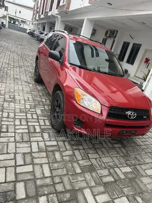 Toyota RAV4 2012 Red