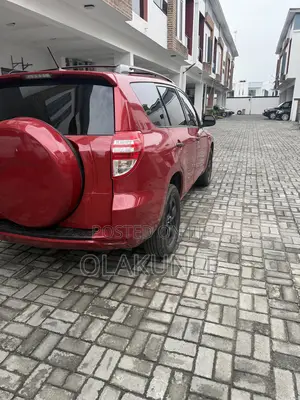 Toyota RAV4 2012 Red