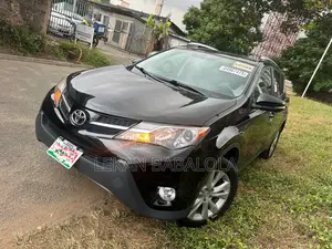 Toyota RAV4 Limited 4dr SUV AWD (2.5L 4cyl 6A) 2015 Black
