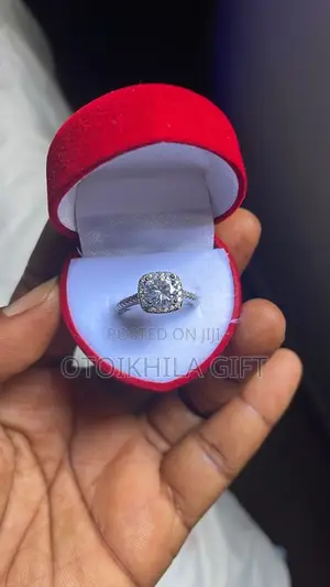 Adjustable Trendy Diamond Plated Proposal Ring With Case