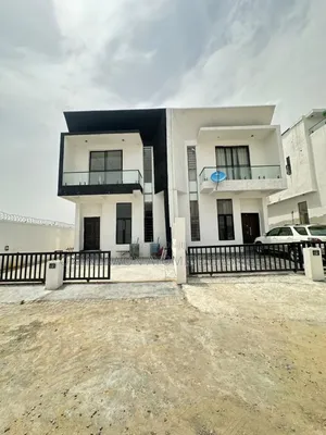 4bdrm Duplex in Off Lekki-Epe Expressway for sale