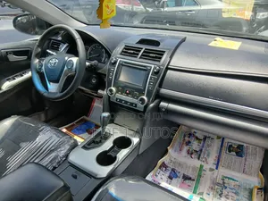 Toyota Camry SE 4dr Sedan (2.5L 4cyl 6A) 2013 Black