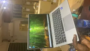 Laptop HP EliteBook 840 G8 16GB Intel Core i7 SSD 512GB
