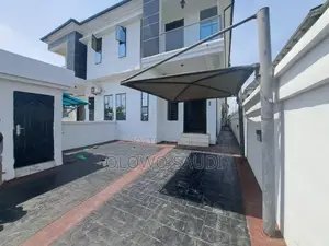 4bdrm Duplex in Chevey View Estate, Chevron for rent