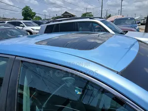 Toyota Camry XLE V6 4dr Sedan (3.5L 6cyl 6A) 2012 Blue