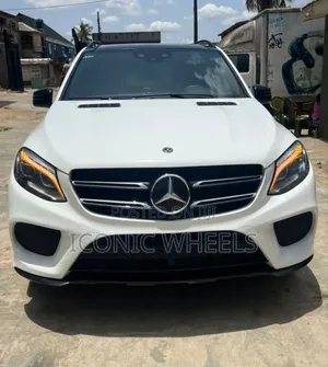 Mercedes-Benz GLE-Class 2019 White