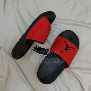 Jordan Logo Luxury Slides
