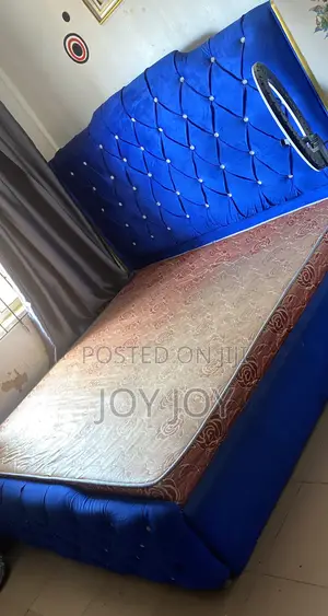 Bedframe and Bed