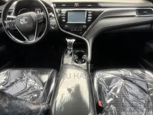 Toyota Camry 2018