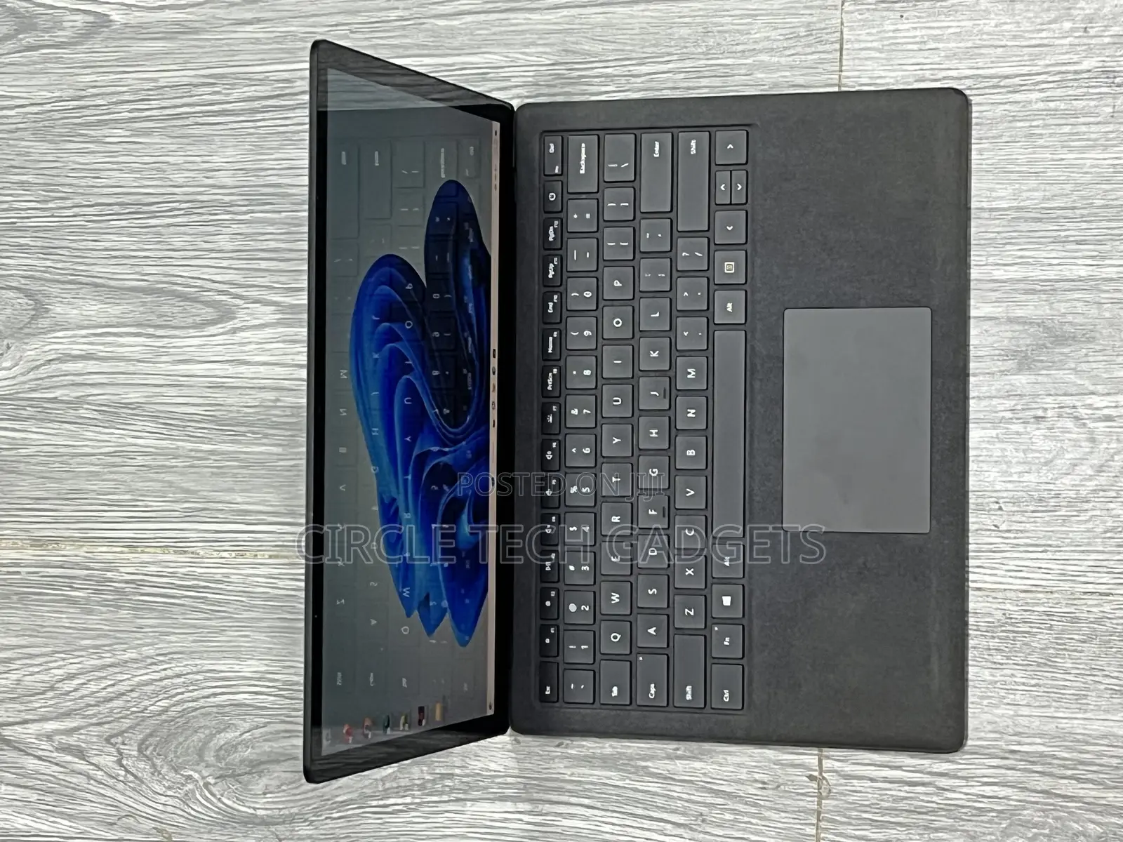Laptop Microsoft Surface Laptop 2 16GB Intel Core i7 SSD 512GB