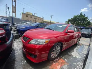 Toyota Camry SE 4dr Sedan (2.5L 4cyl 6AM) 2010 Red
