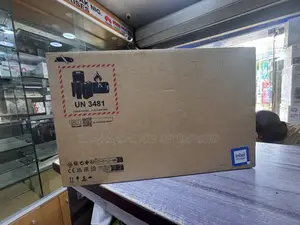 New Laptop HP 240 G9 8GB Intel Core i7 SSD 256GB